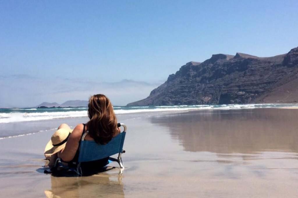Lanzarote Famara Beach Kültér fotó