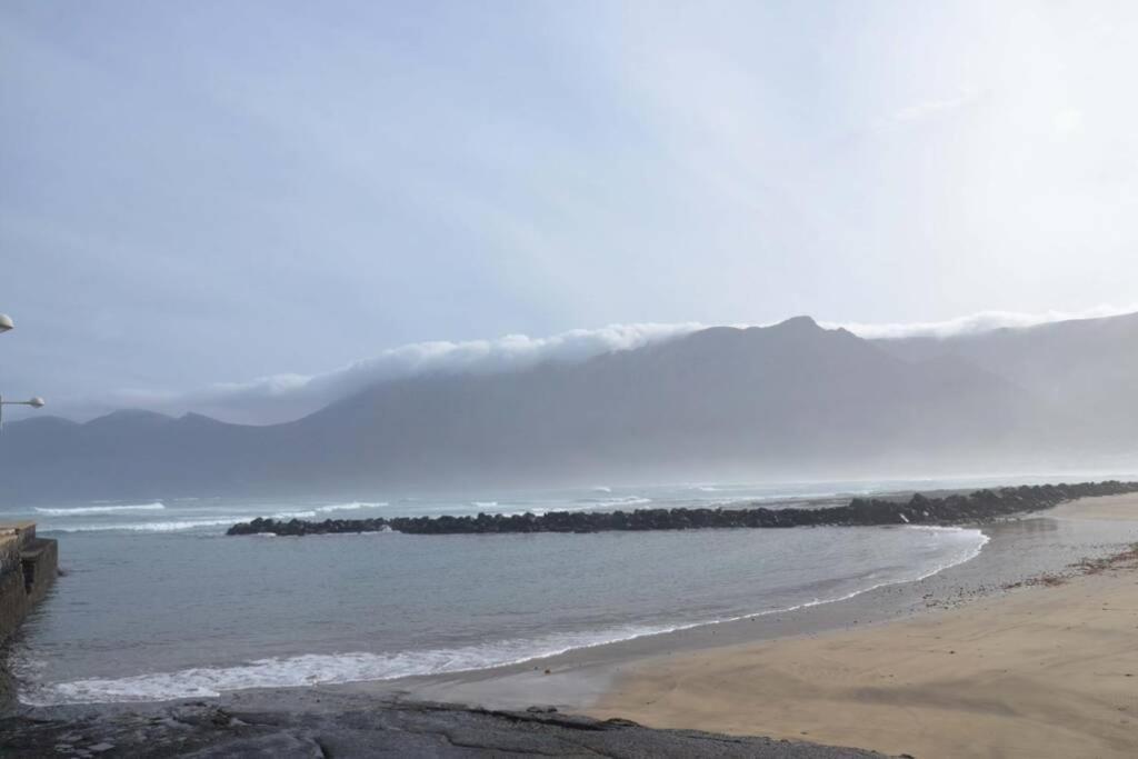 Lanzarote Famara Beach Kültér fotó